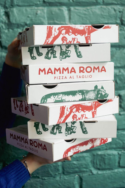 Mamma Roma Ambiance Avec Boites